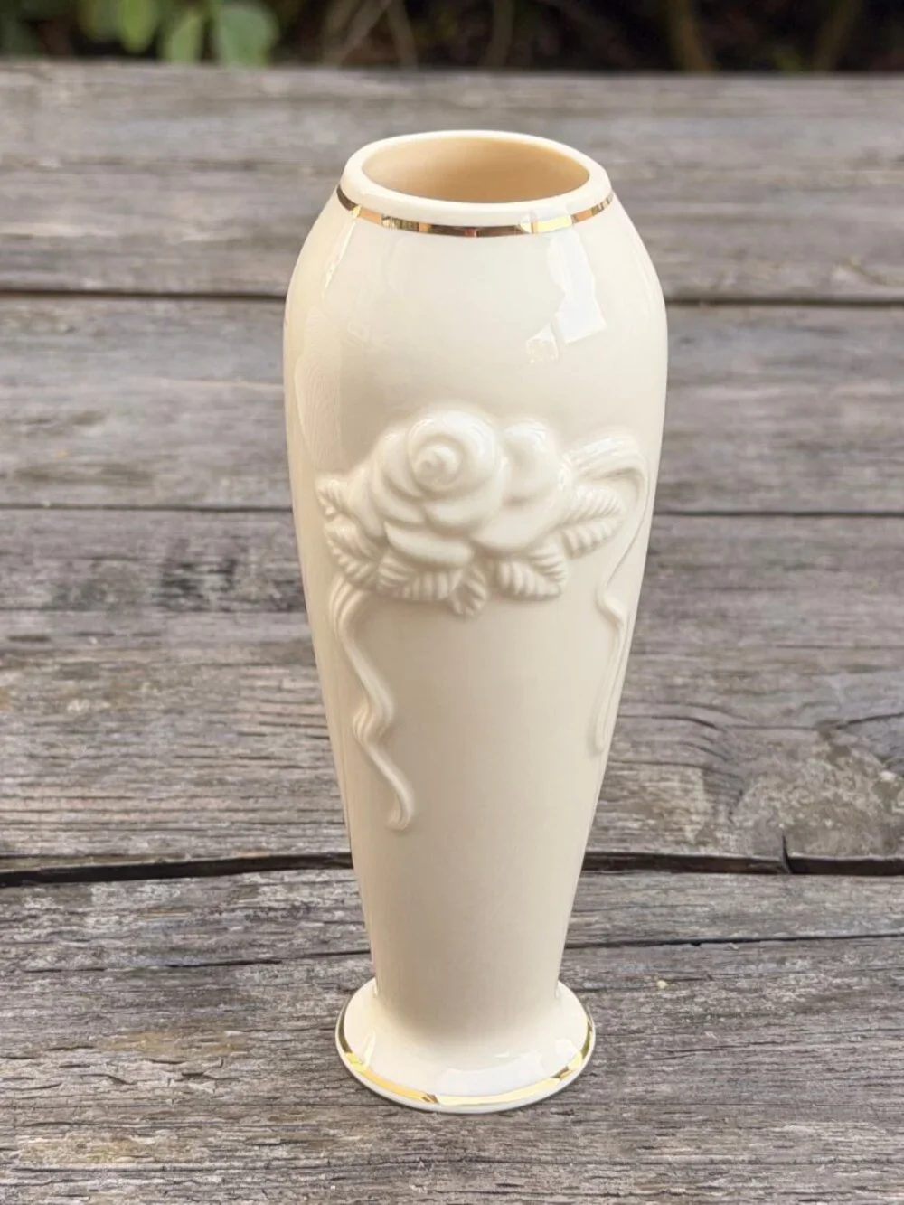 Vintage NIB Lenox Rose Blossom Bud Vase Embossed Roses 24 Kt Gold Trim 6